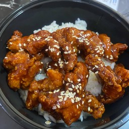 ข้าว ไก่เกาหลี 🍱 (ไม่ไม่มีกระดูก)