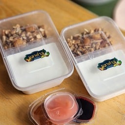 โยเกิร์ต รสธรรมชาติ (กราโนลา)