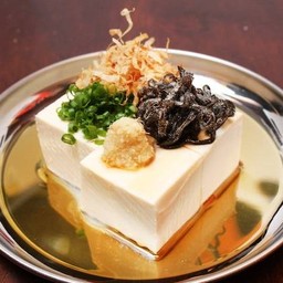 Shiokonbu Yakko สาหร่ายเต้าหู้เย็น