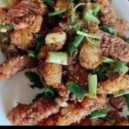 ย่างก้อยเนื้อเสือ