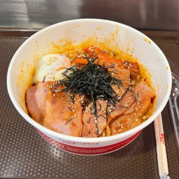 A5 ซัมยัง ไก่เผ็ด (มาม่าเกาหลี) + ท็อปปิ้ง 4 อย่าง