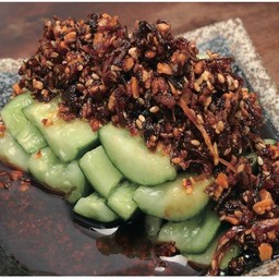 Taberu Rayu Tataki Kyuri แตงกวาทรงเครื่อง