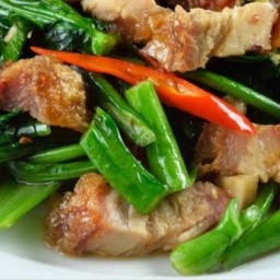 🍱สถานีหมูกรอบ