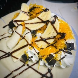 แป้งนุ่มครีมสดกล้วยหอมทอง ฝอยทอง บราวนี่หนึบ ราดช็อก