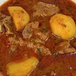 Mutton curry with potato