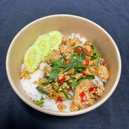 ข้าวกะเพราหมูสับ สูตรบ้านอาม่า