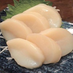 Hotate Sashimi  หอยเชลล์ ซาซิมิ