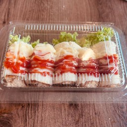 ปังแซนวิชหมูหยองโรล