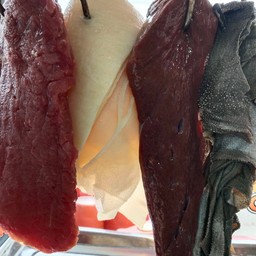 Raw Beef With Bitter Dipping Sauce