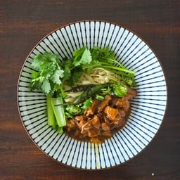 เก๊า เตี๋ยวไก่  since. 1960