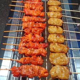 ยายแมวหมูปิ้ง