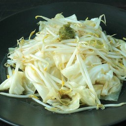 Kyabetsu Yuzukoshou Itame กะหล่ำปลีผัดเต้าเจี้ยวเผ็ด