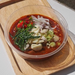 ยำปลากระป๋อง (กับข้าว)