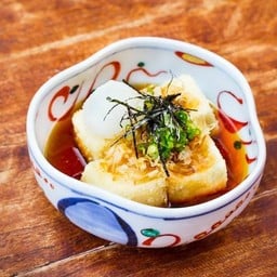 Agedashi Tofu เต้าหู้ทอดราดนำ้เทม