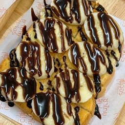 ปังปิ้งวิปครีมกล้วยช็อกโกแลต