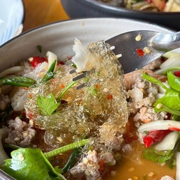 ยำเส้นแก้ว