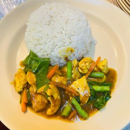 ข้าวเครื่องแกงไก่