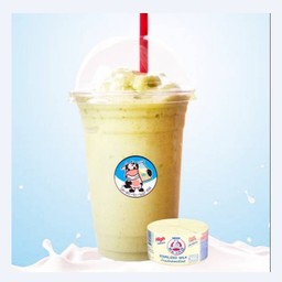 นมหมีปั่น ชาเขียว