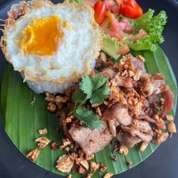 ข้าว ทอดกะเทียม