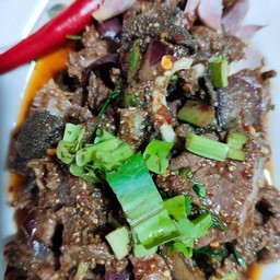Spicy Beef Salad with Lime
