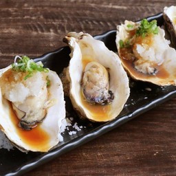 Yaki Kaki 4P หอยนางรม ย่าง 4 ตัว