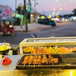 ไก่ย่างขมิ้น