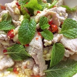 หมูมะนาวลวกจิ้ม