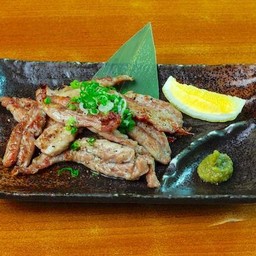 Seseri yaki เนื้อส่วนคอไก่ ย่าง