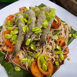 ตำขนมจีนกุ้งสดปลาร้า