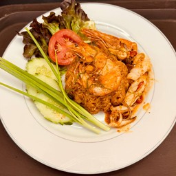 ข้าวผัดต้มยำมันกุ้งซีฟู้ด