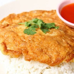 ครัวขนุน (ไข่เจียวทรงเครื่อง กะเพราหมูสับ(พริกแห้ง) ผัดซีอิ๊ว ข้าวไข่เจียวหมูสับ)