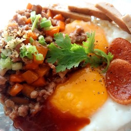 ไข่กระทะ หน้าหมูยอกุนเชียงหมูสับ