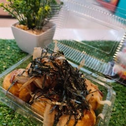 ทาโกะยากิไส้กุ้ง 5 แถม 1 ลูก