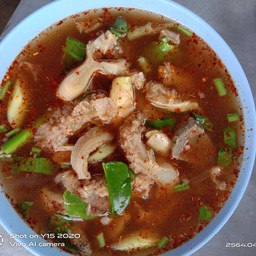 Hot And Sour Beef Offal Soup