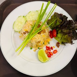 ข้าวผัดหมูแดดเดียว