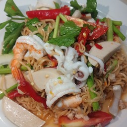 แซ่บนัวร์ ครัวมโนศรี