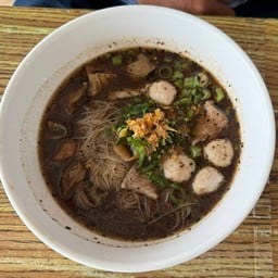 ร้านลำดีที่แม่ขะจาน