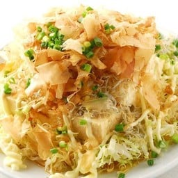 Hiya Yakko Salad สลัดเต้าหู้