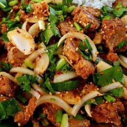 ข้าวยำหมูทอด รสspicy