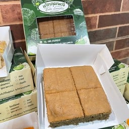 เค้กมะพร้าวอ่อนรสกาแฟ