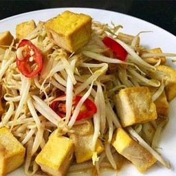 ผัดถั่วงอกเต้าหู้เจ (กับข้าว)