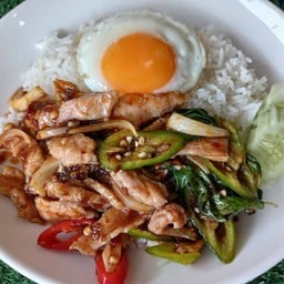 หมูผัดพริกเผา