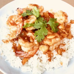 กุ้งกระเทียมราดข้าว