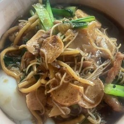 บี้หุ้น (เส้นหมี่) พิเศษ
