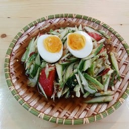 ตำแตง ไข่ต้ม