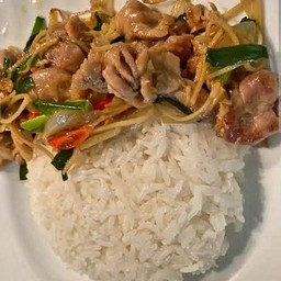 ข้าวผัดขิงเห็ดเห็ดหอมเจ