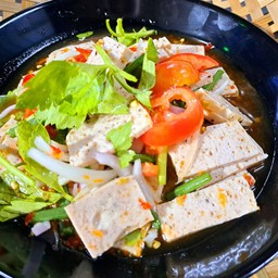 ยำหมูยอ