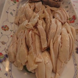 ไก่ต้ม ล้วน