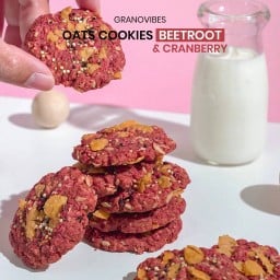 คุกกี้ข้าวโอ๊ต ผสมธัญพืช รสบีทรูทผสมแครนเบอร์รี่ ( Vegan ไม่ใส่ นม เนย ไข่ )