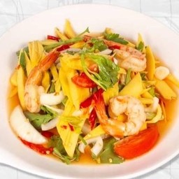 ยำมะม่วงกุ้งสด